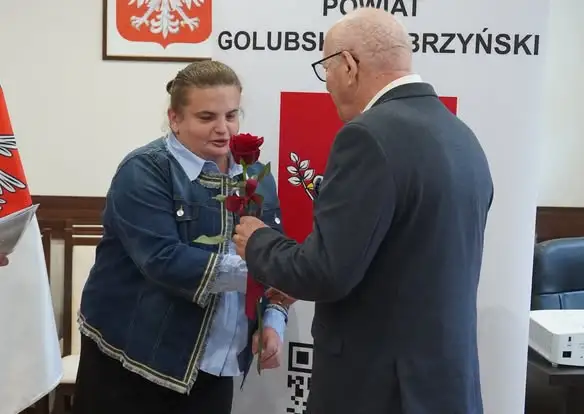 Dzień Edukacji Narodowej w powiecie golubsko-dobrzyńskim. Nagrody Starosty dla nauczycieli i dyrektorów