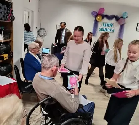 Europejski Dzień Seniora w Dulsku – dzieci z grupy „KURTYNA” odwiedziły seniorów